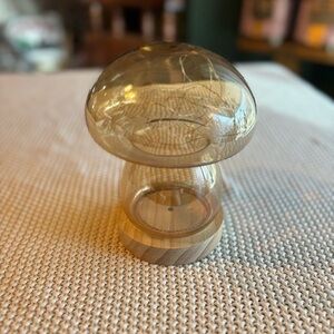 NEW W & A AMBER SWIRLS GLASS MUSHROOM LIGHT White Light tabletop décor